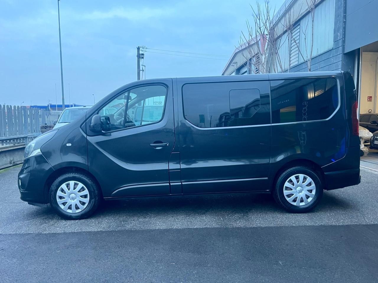 Opel Vivaro 1.6 BiTurbo CDTi 8 POSTI Euro 6B