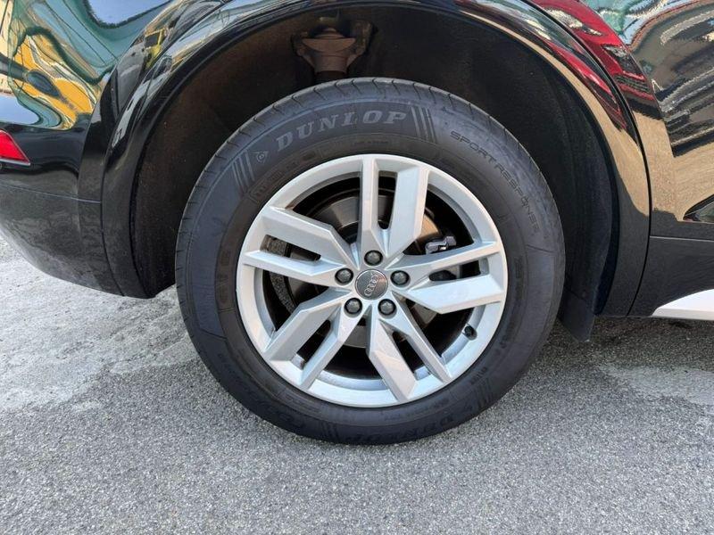 Audi Q5 50 TFSI 299 CV e quattro S tronic Business