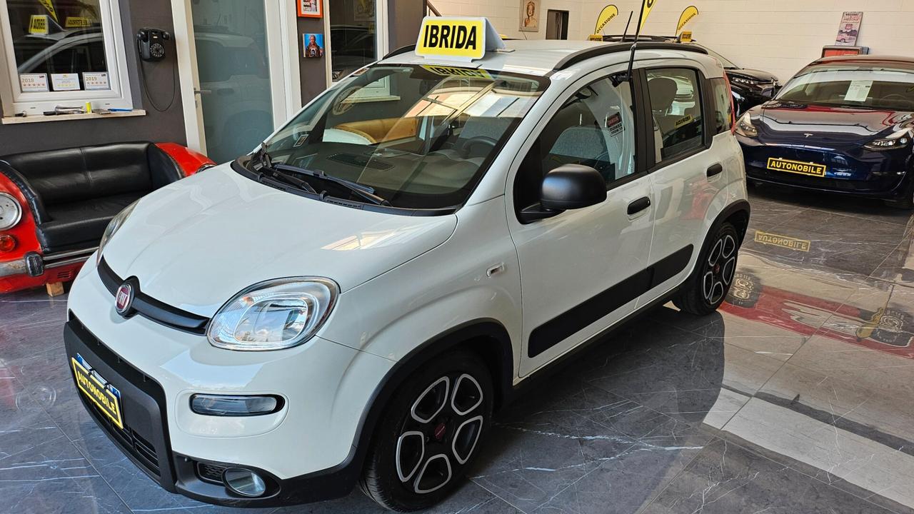 Fiat Panda 1.0 IBRIDA city life Targa GH966MR