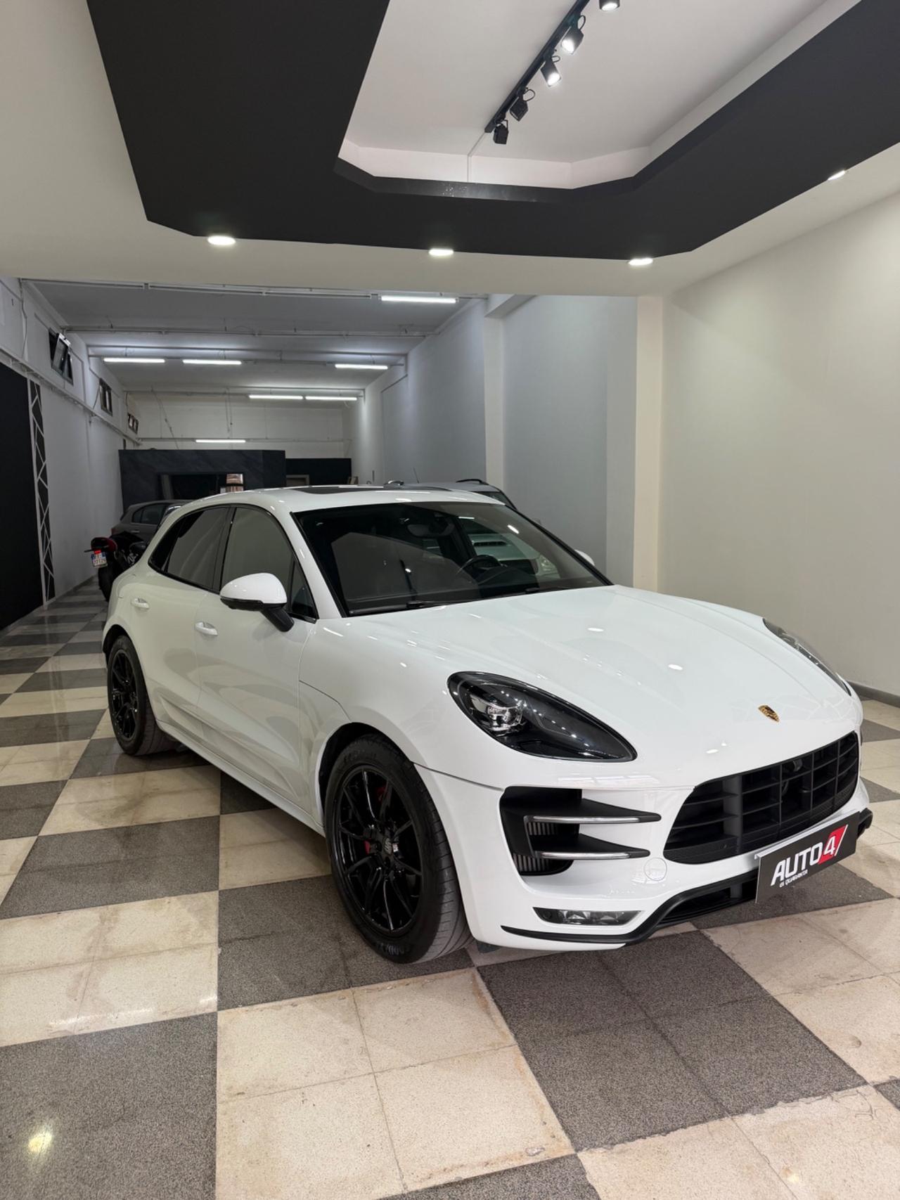 Porsche Macan 3.6 Turbo