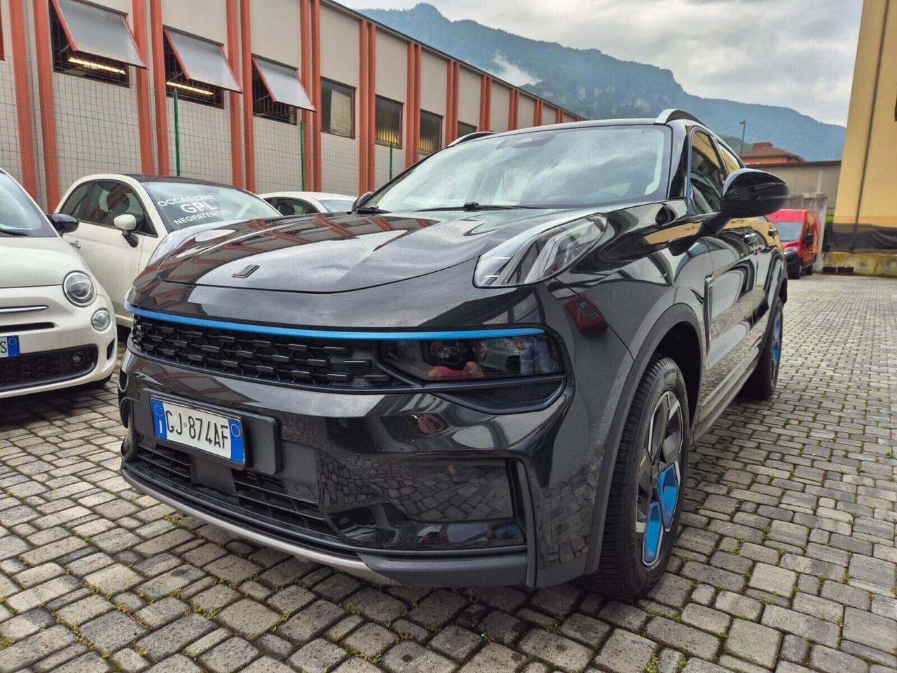 Lynk&co 01 HEV 145cv