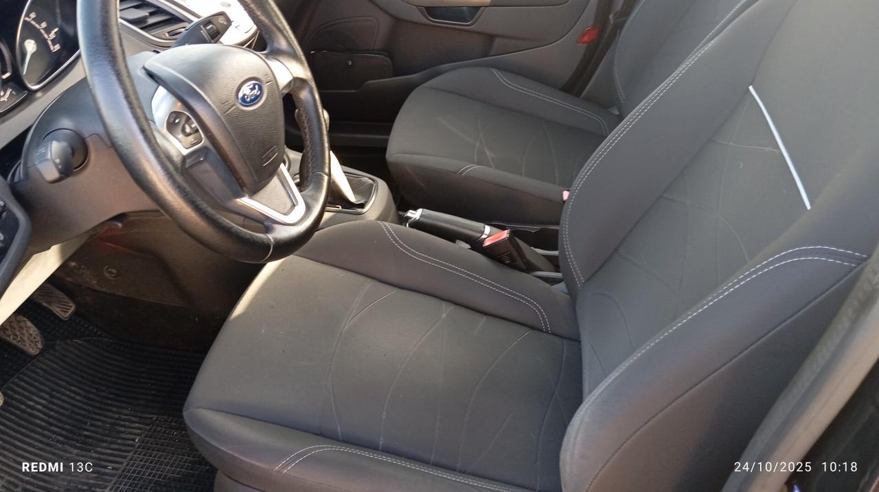 Ford Fiesta 1.5 TDCi 75CV 5 porte Titanium