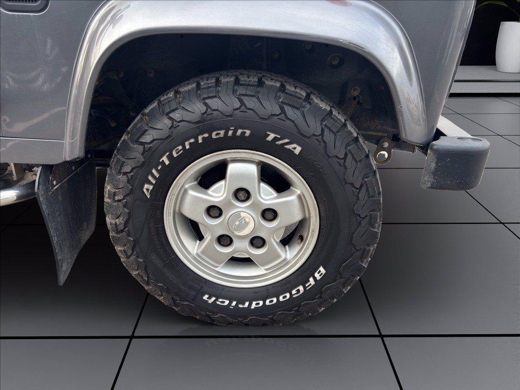 LAND ROVER Defender 90 2.2 td SW del 2015