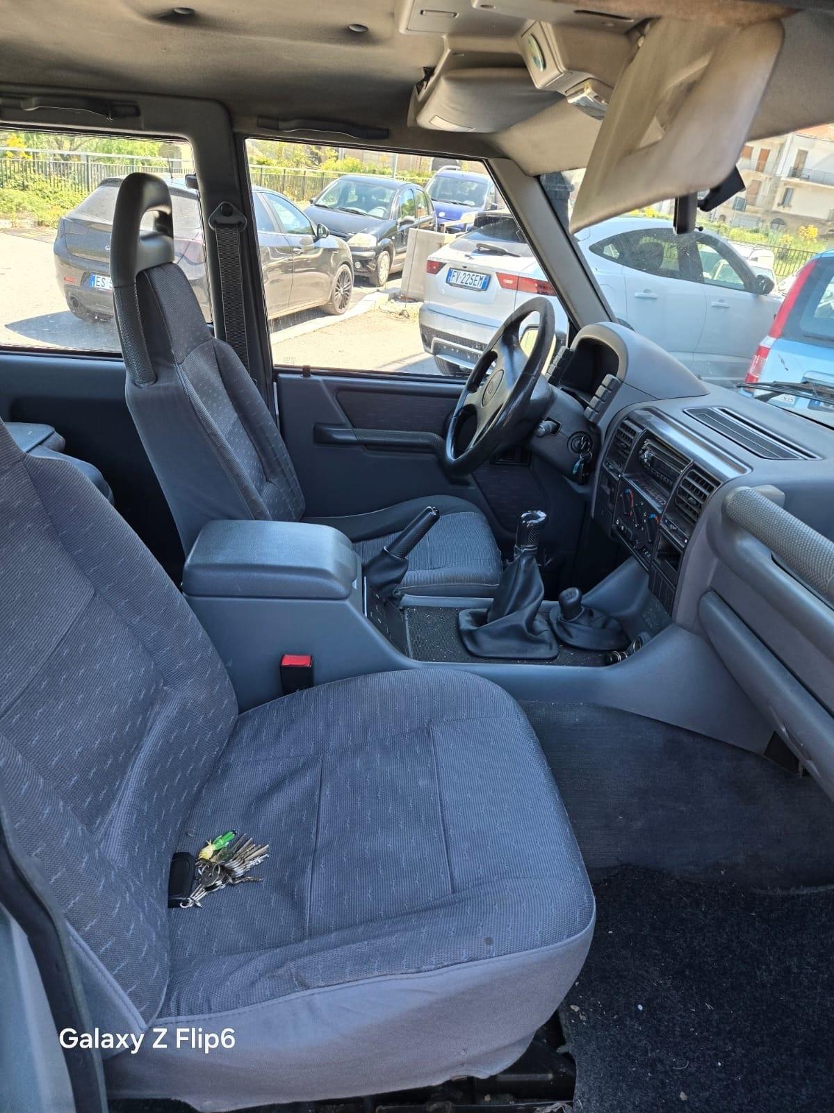 Land Rover Discovery 2.5 Tdi 3 porte Country