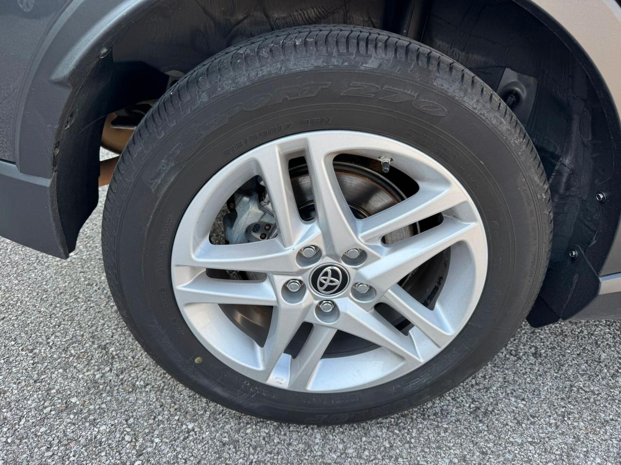 Toyota C-HR 1.8 Hybrid E-CVT Business