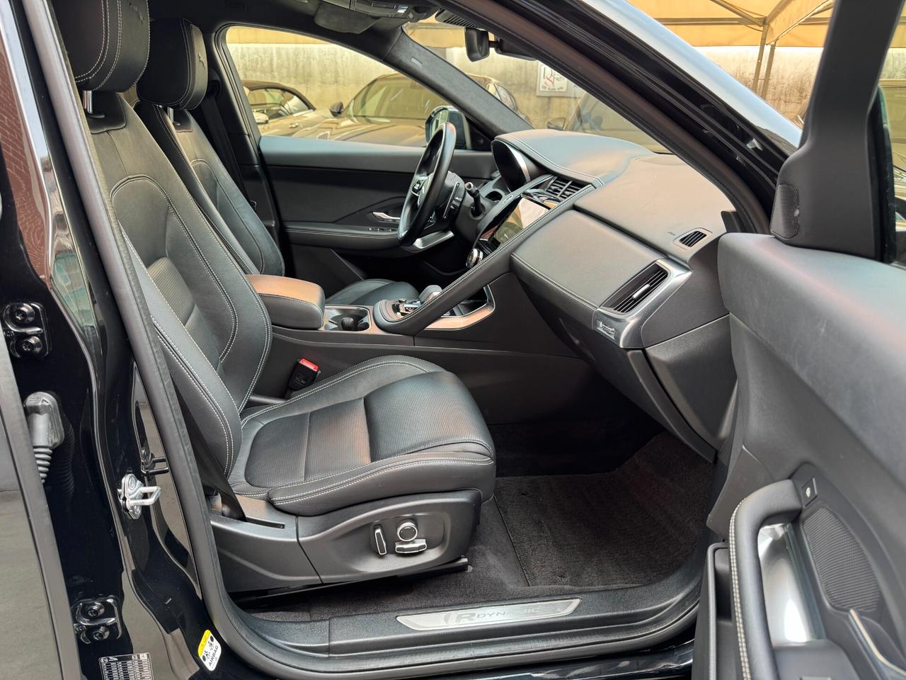 Jaguar E-Pace 1.5 I3 PHEV 300 CV AWD Auto R-Dynamic HSE