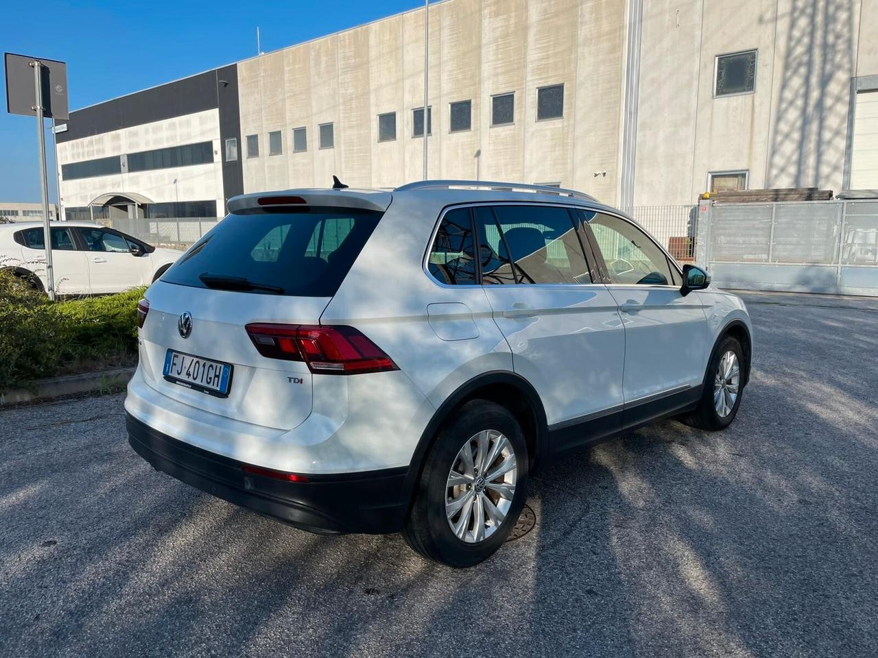 Volkswagen Tiguan 1.6 TDI SCR Business BlueMotion Technology