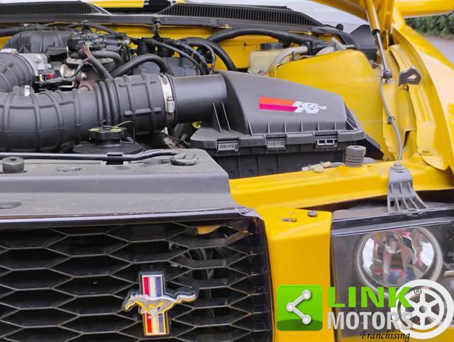 FORD Mustang 4.0 i V6 12V 212cv