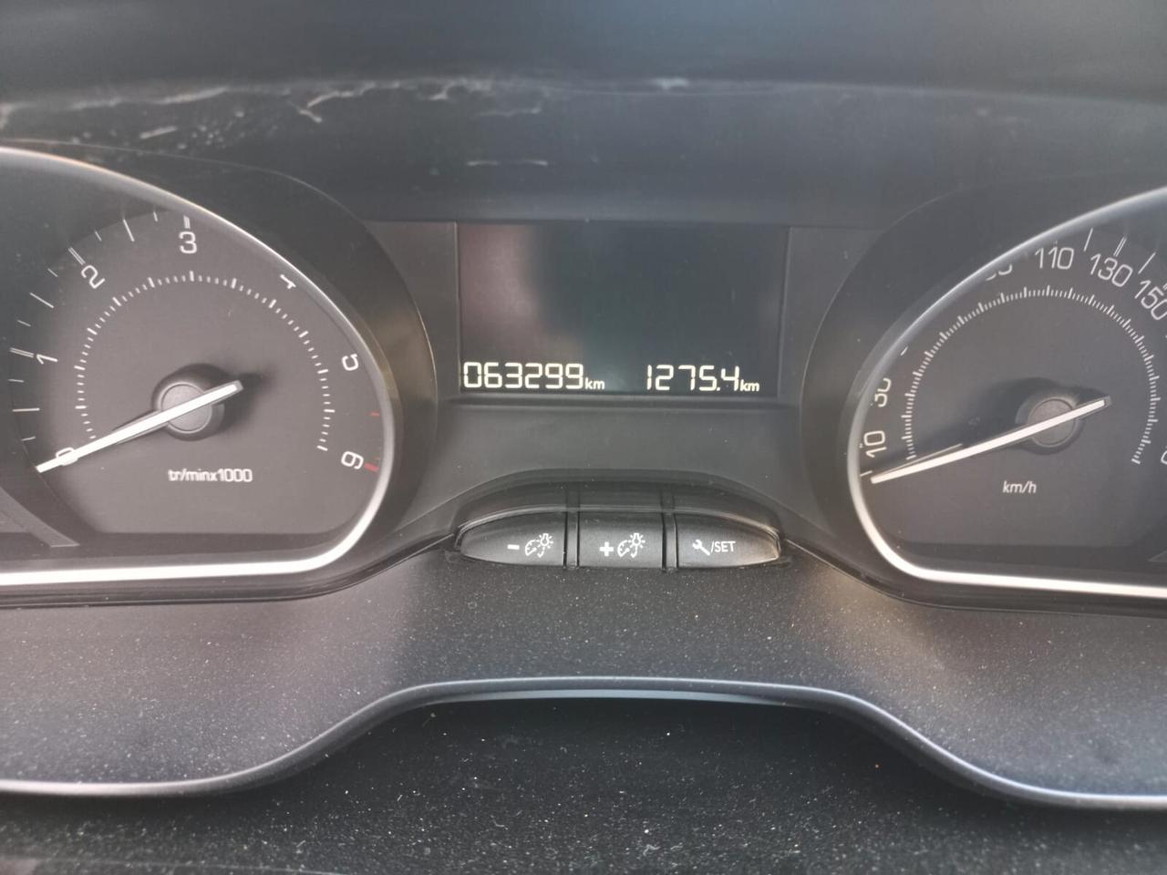 Peugeot 208 BlueHDi 75 5 porte Active