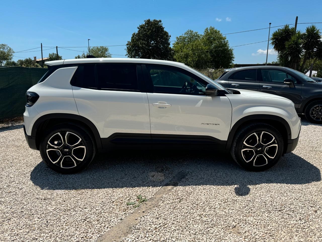 Jeep Avenger 1.2 Turbo 100 CV Summit