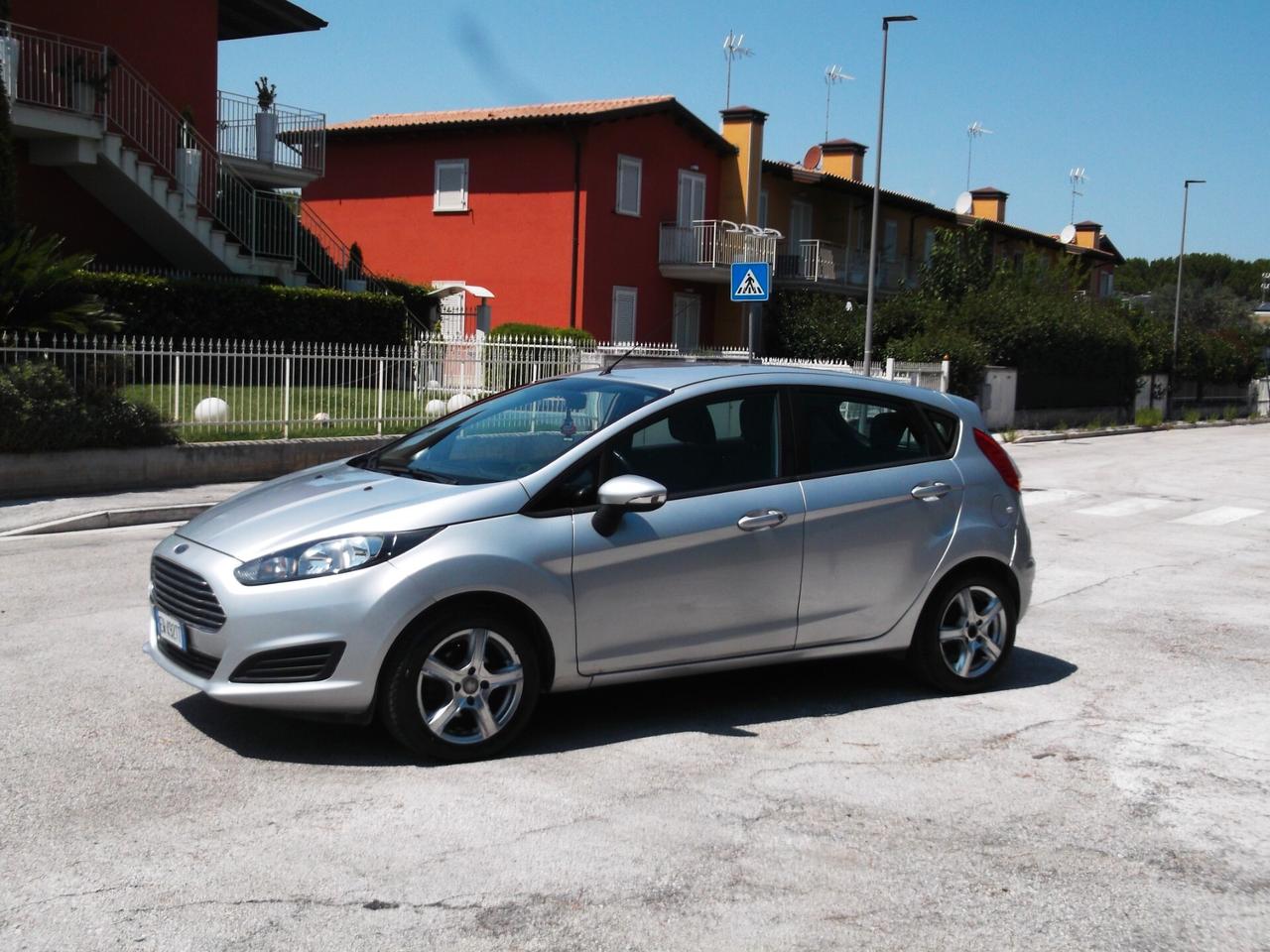 New Ford Fiesta 1.5 Tdi Neopatentati 2014