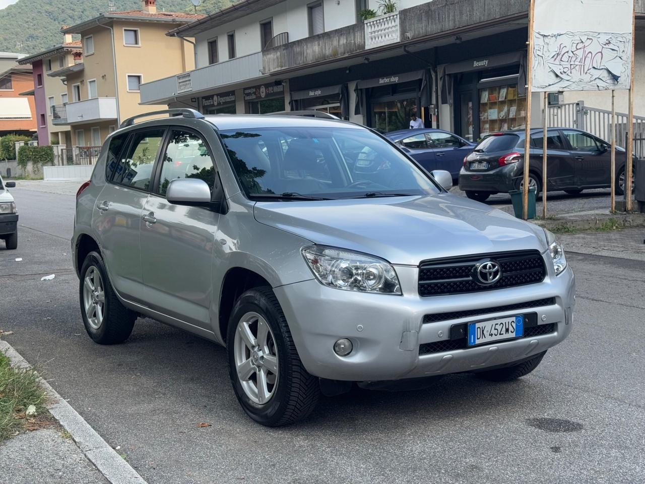Toyota RAV 4 RAV4 2.0 Luxury - LEGGERE DESCRIZIONE!