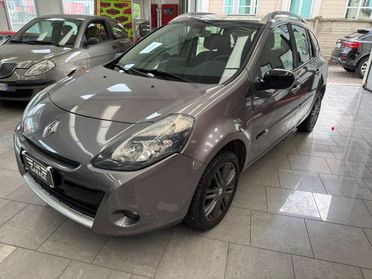 RENAULT Clio 1.2 16V SporTour Dynamique