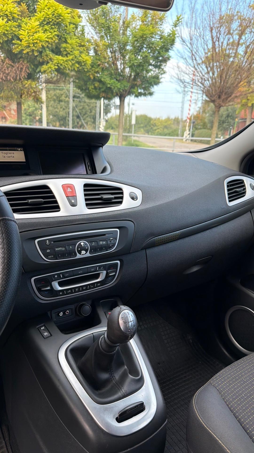 Renault Scenic Scénic 1.5 dCi 110CV Confort