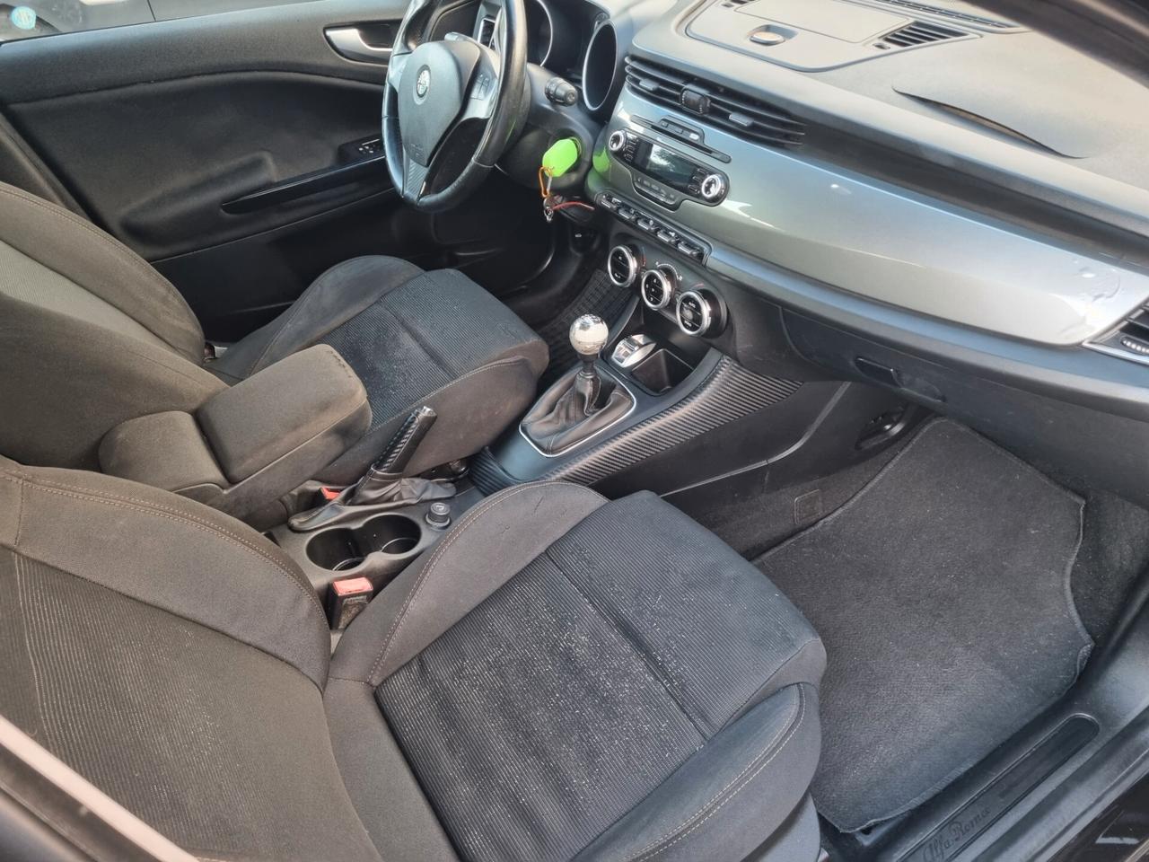 Alfa Romeo Giulietta 1.6 JTDm-2 105 CV Distinctive