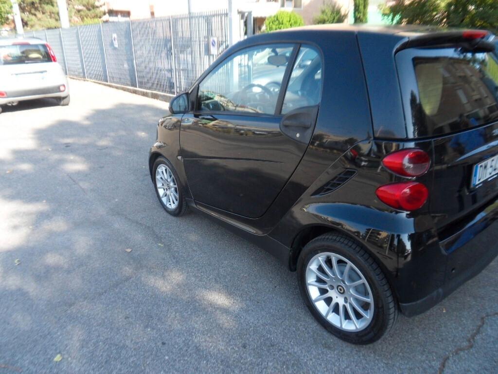 Smart ForTwo 1000 52 kW coupé passion