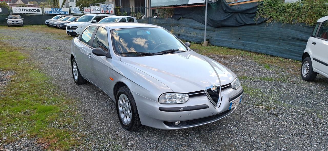 Alfa Romeo 156 1.8i 16V Twin Spark cat Distinctive