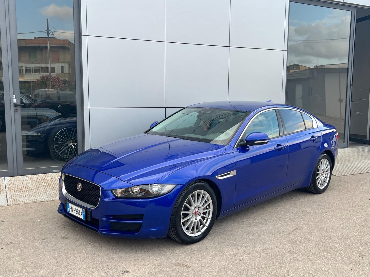 Jaguar XE 2.0d i4 Prestige 163cv auto