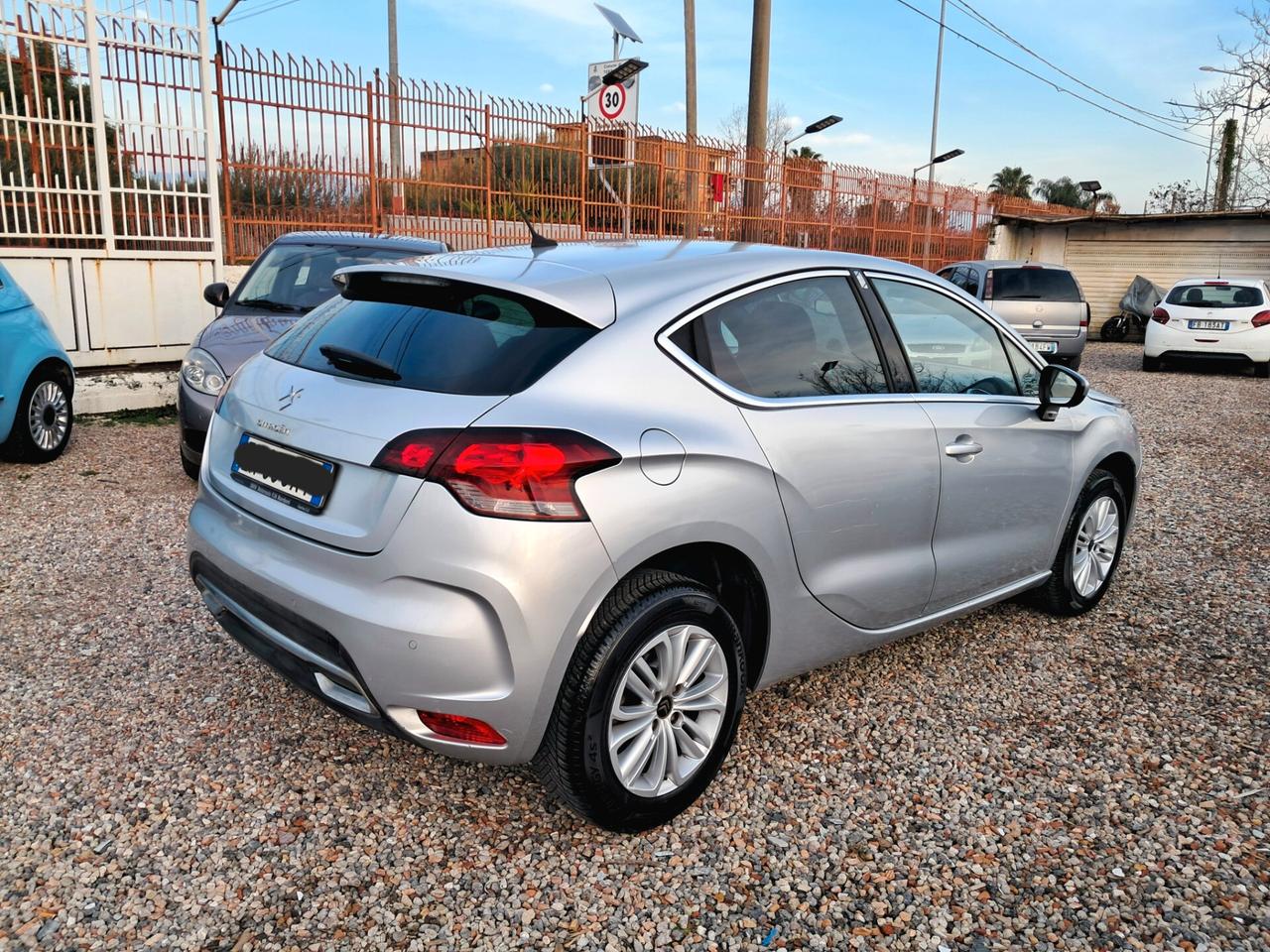 DS4 Business 1.6 diesel 112cv