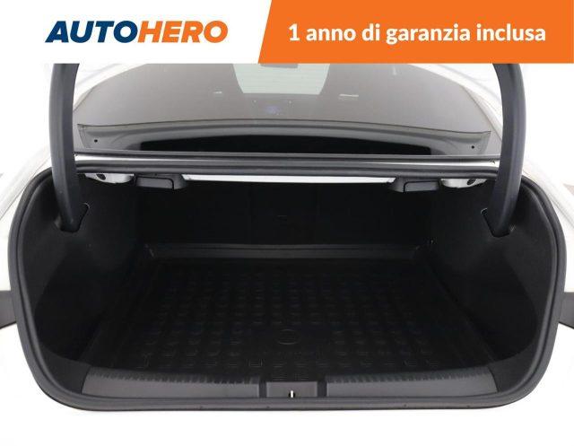 MERCEDES-BENZ CLA 200 Automatic Premium