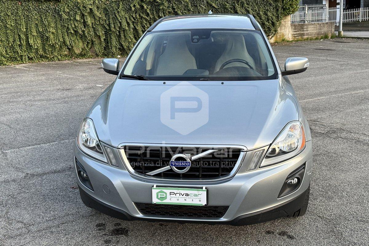VOLVO XC60 2.4 D 163 CV AWD Geartronic Momentum