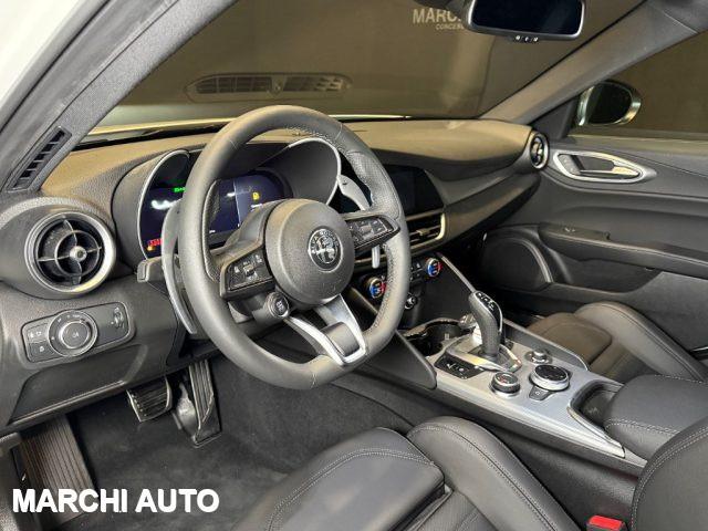 ALFA ROMEO Giulia 2.2 Turbodiesel 210 CV AT8 AWD Q4 Veloce