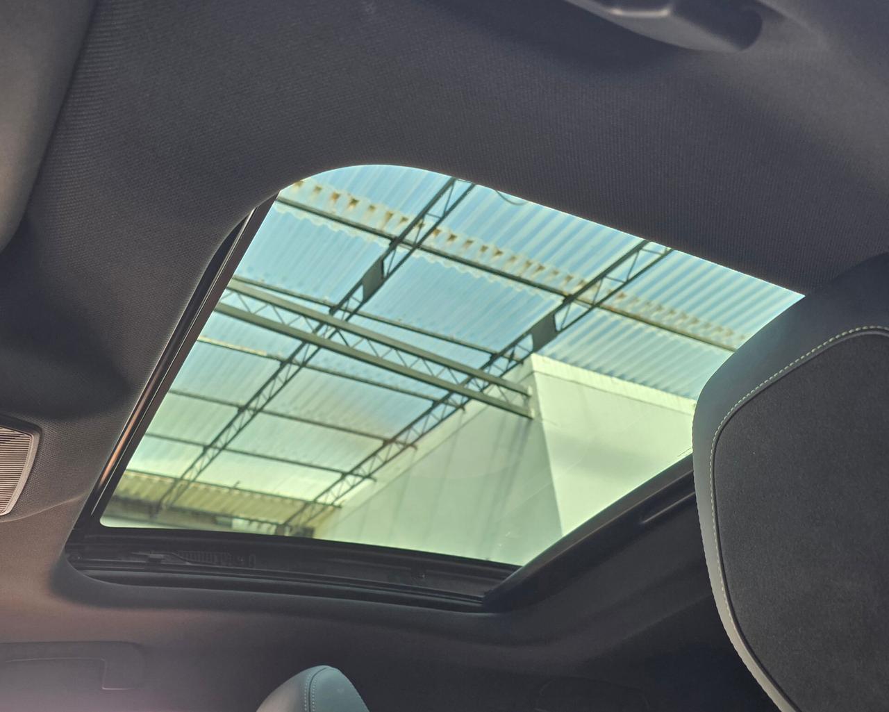 Peugeot 308 Plug-in Hybrid 225 e-EAT8 SW GT