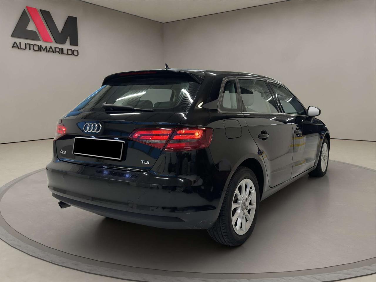 Audi A3 A3 III Sportback 1.6 tdi Ambiente