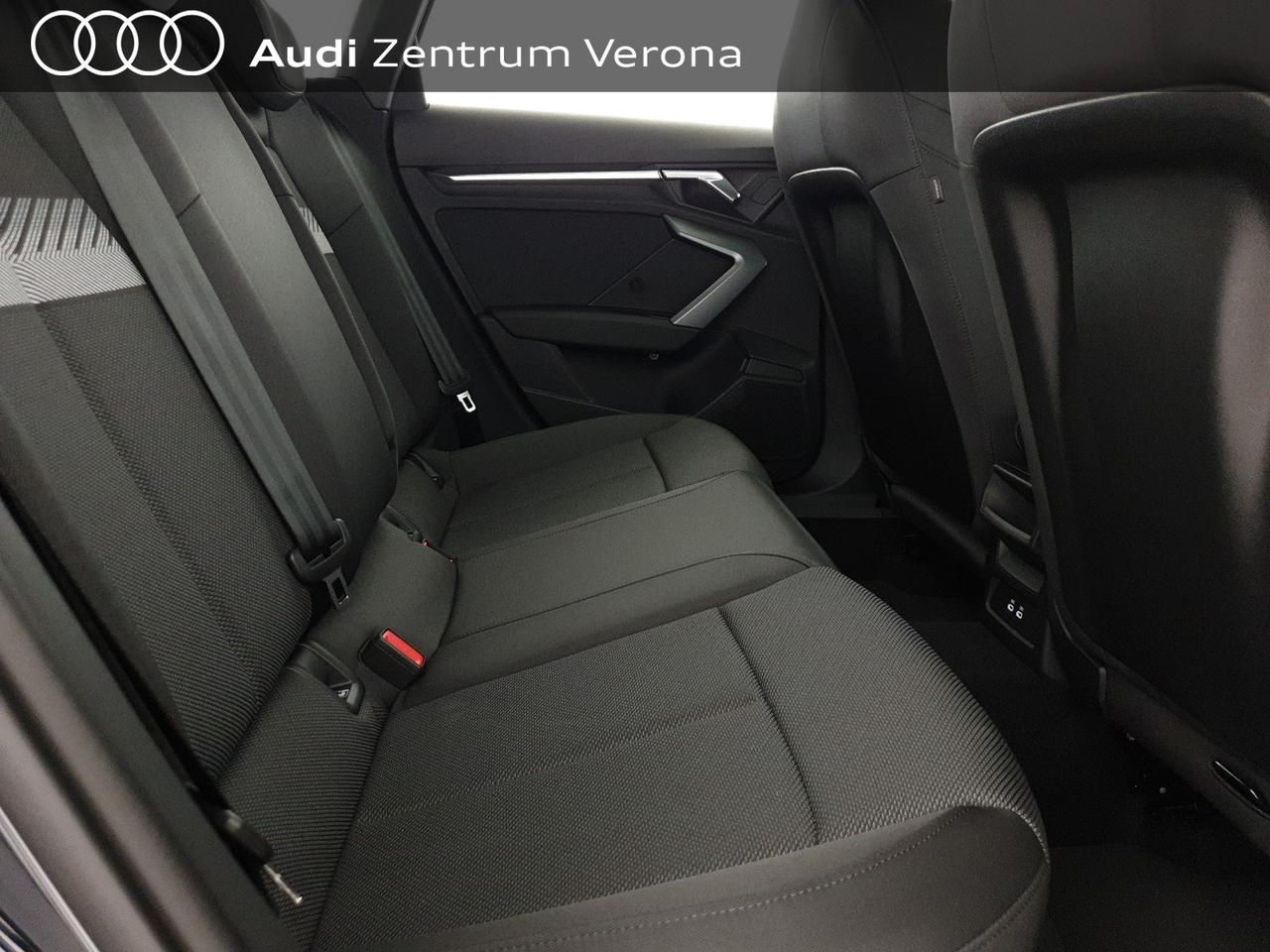 Sportback 2.0TDI 150CV S tronic Business Advanced