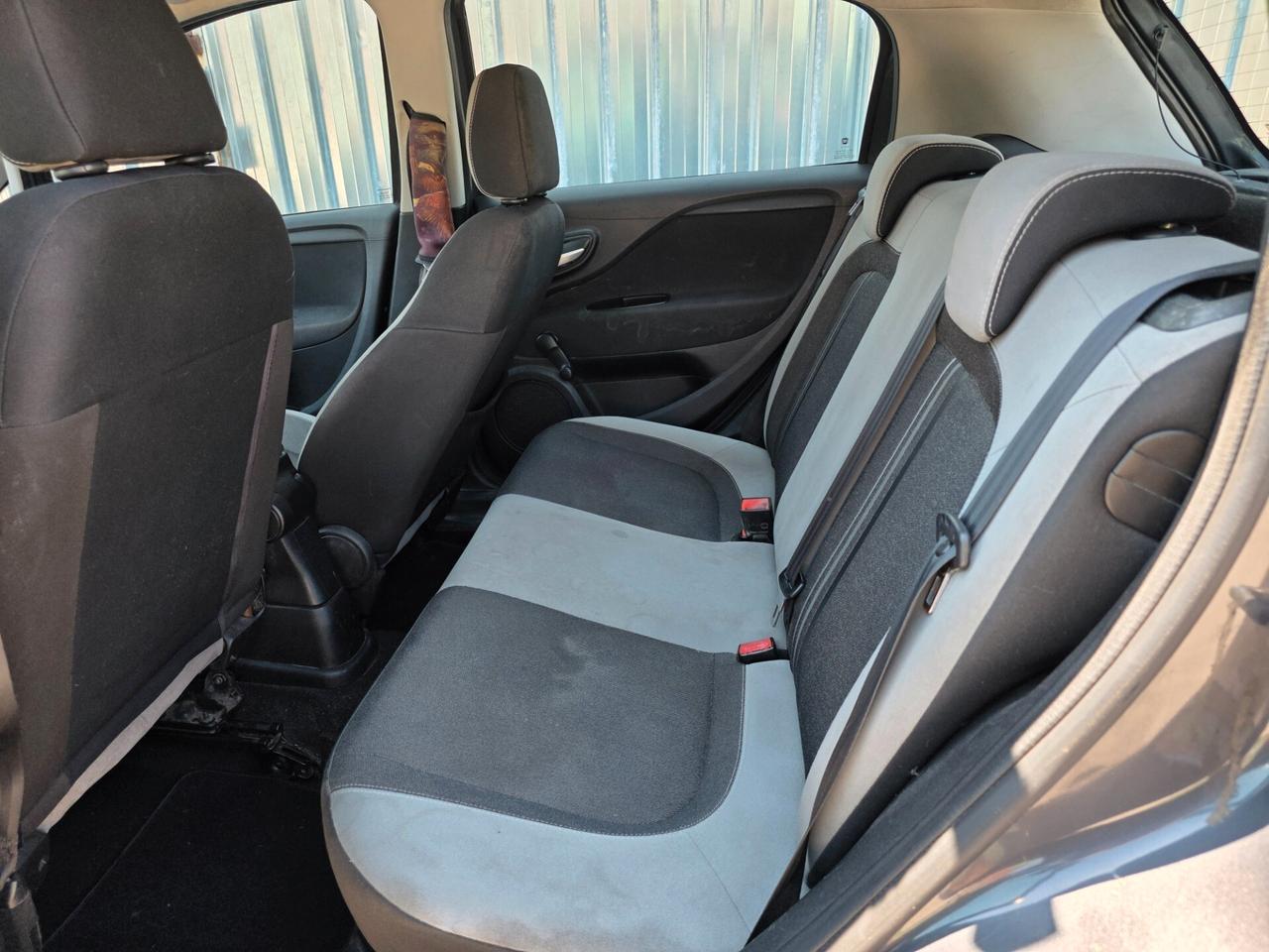 Fiat Punto 1.4 8V 5 porte Natural Power Lounge