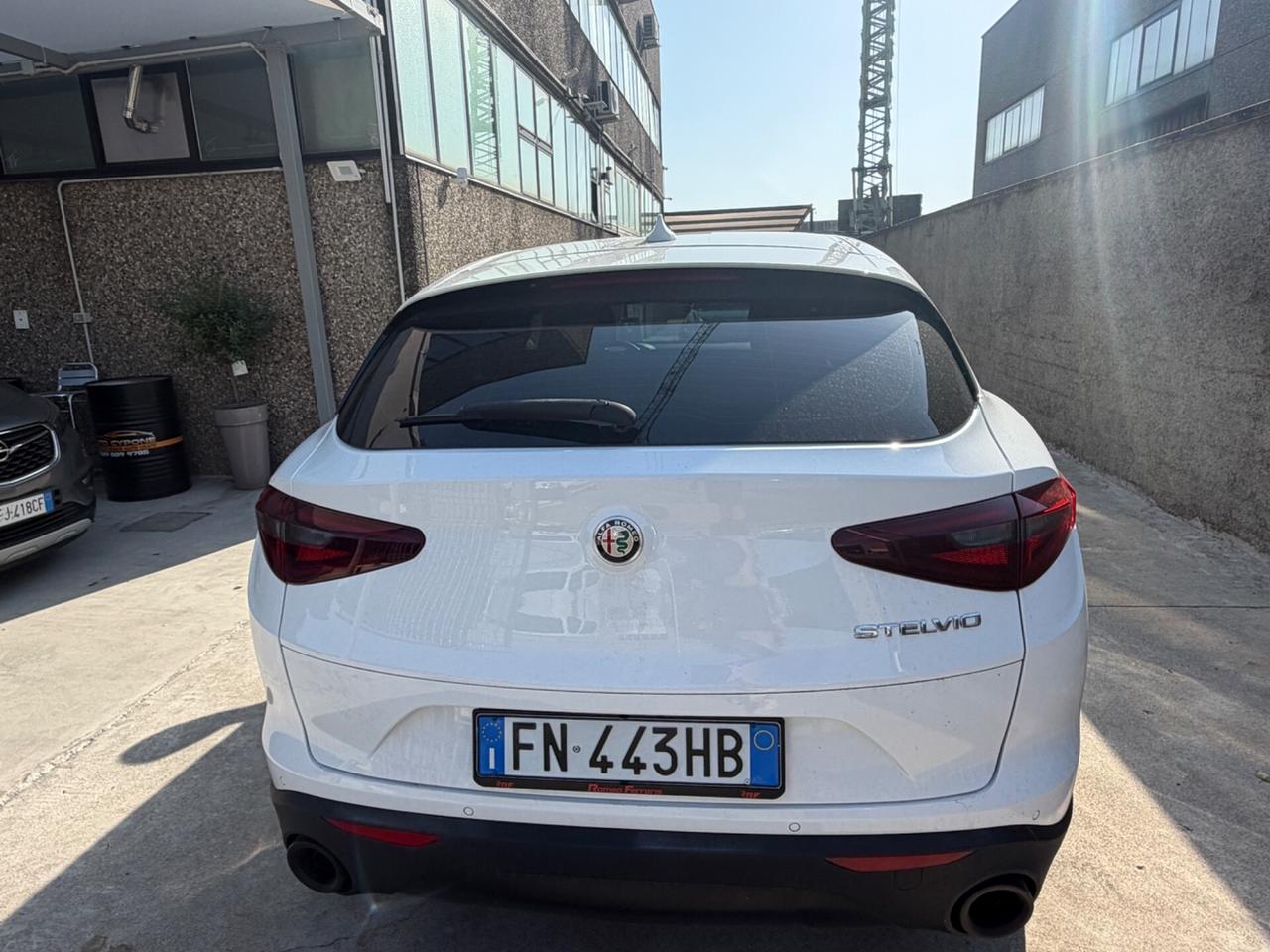 Alfa Romeo Stelvio 2.2 TD 177CV AUTOMATIC 4X4 EURO6B