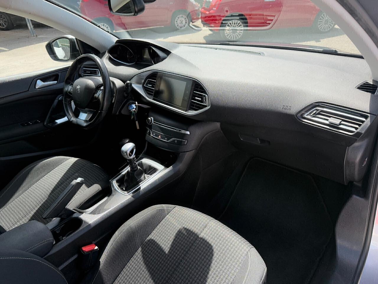 Peugeot 308 BlueHDi 100 S&S SW Active