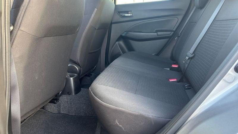 Suzuki Swift VI 2020 1.2 Dualjet Hybrid Top 2WD