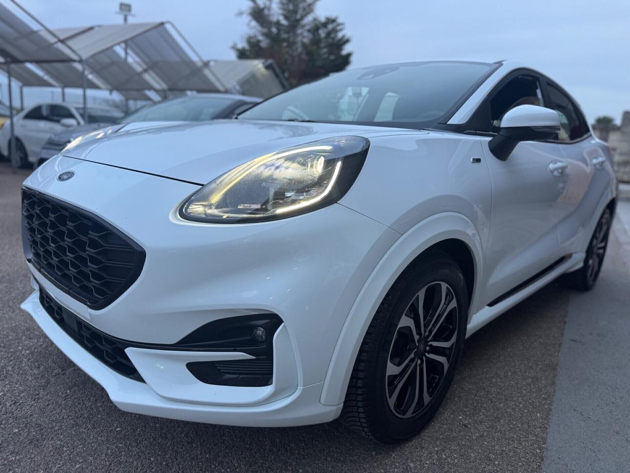 Ford Puma 1.0 EcoBoost Hybrid 125CV ST-Line X 2023