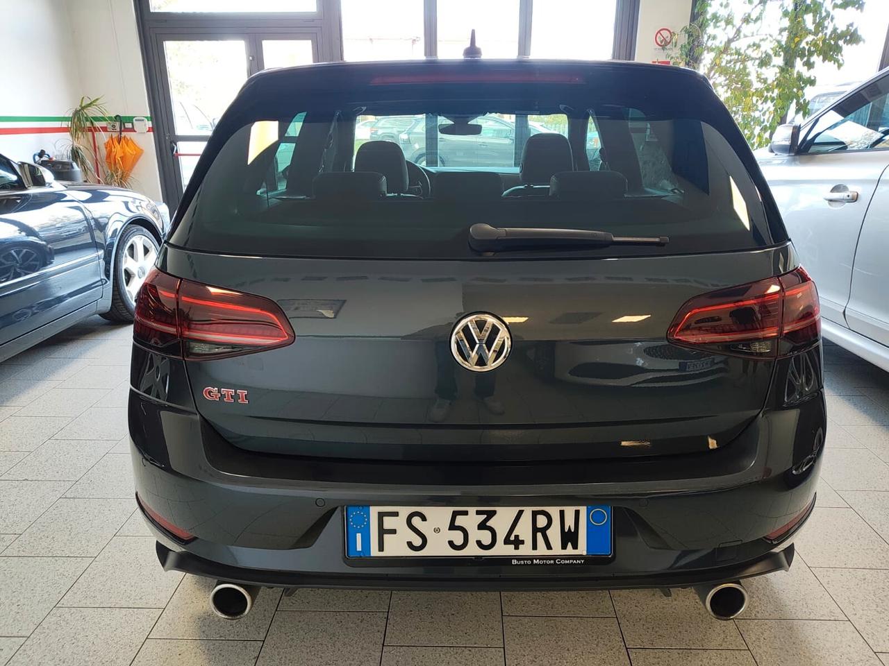 Volkswagen Golf GTI Performance 245CV DSG