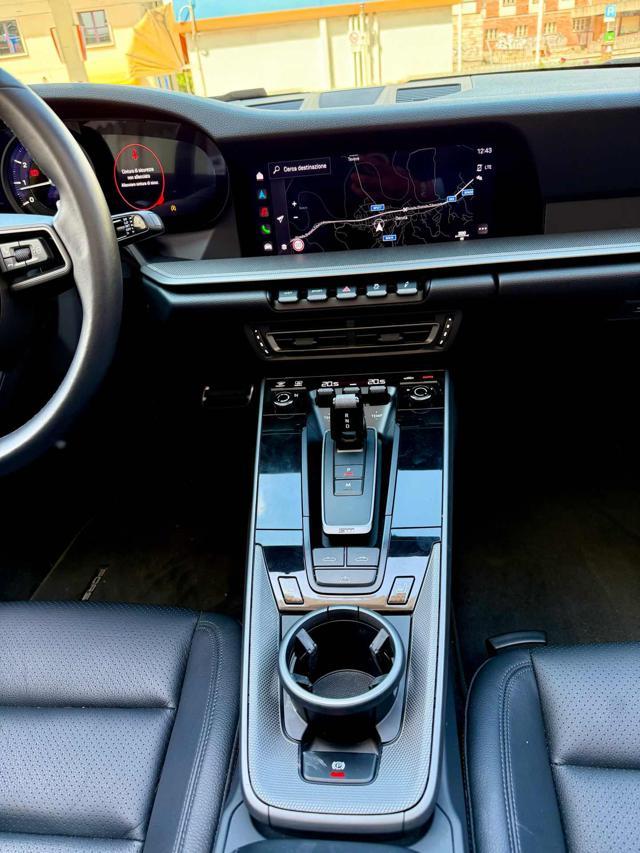 PORSCHE 911 Carrera Cabriolet