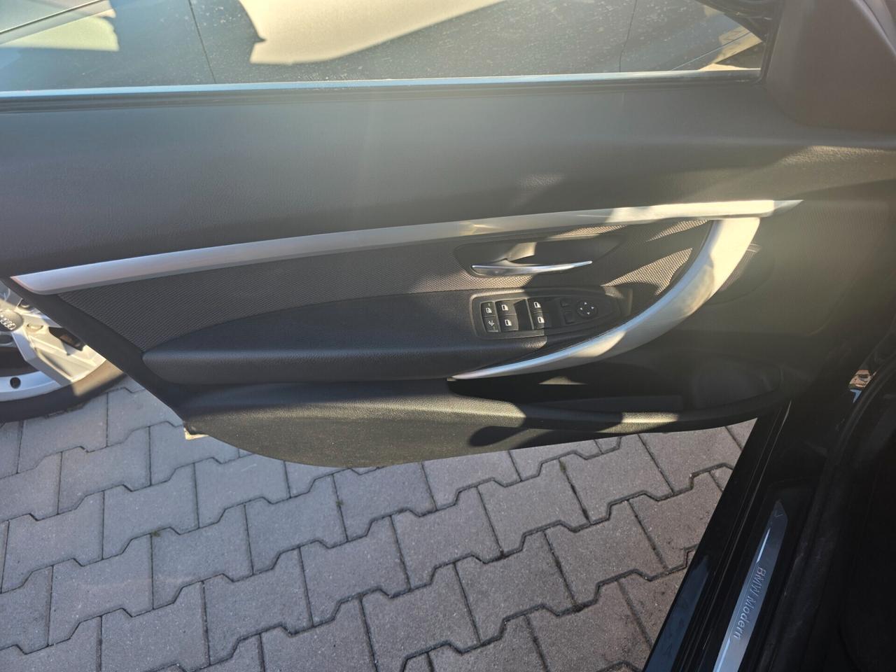 Bmw 320 320d xDrive Modern perfetta e garantita 12M