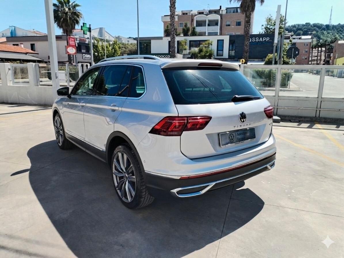 Volkswagen Tiguan 2.0 TDI 150 CV SCR DSG 4MOTION Elegance