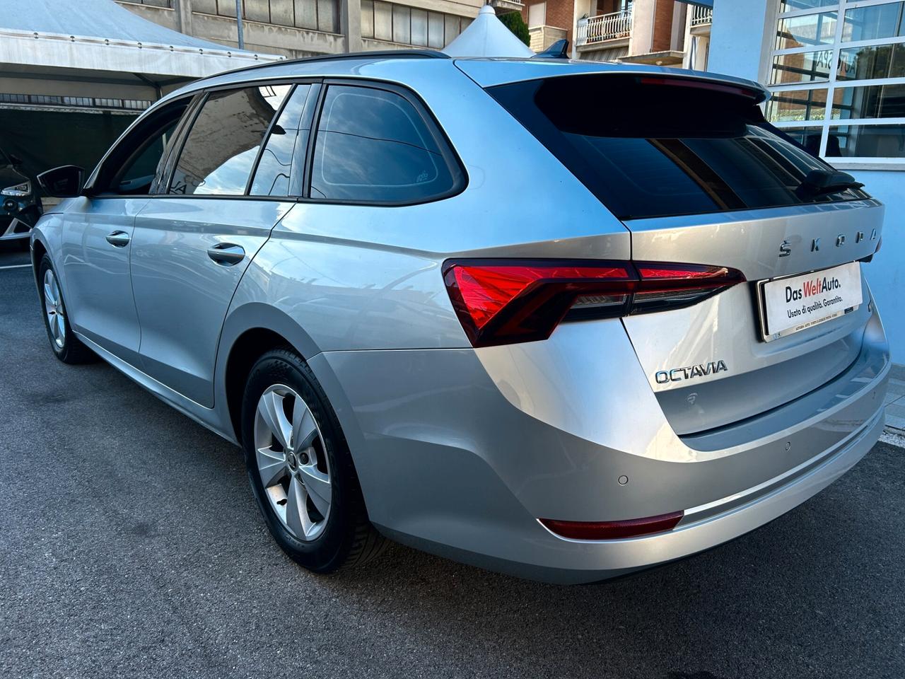 Skoda Octavia 1.5 G-TEC DSG Executive 2021