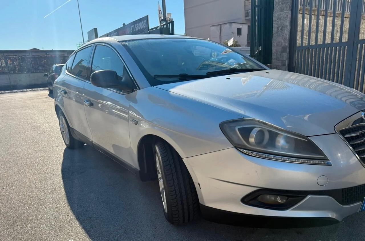 Lancia Delta 1.6 MJT DPF anno 2013