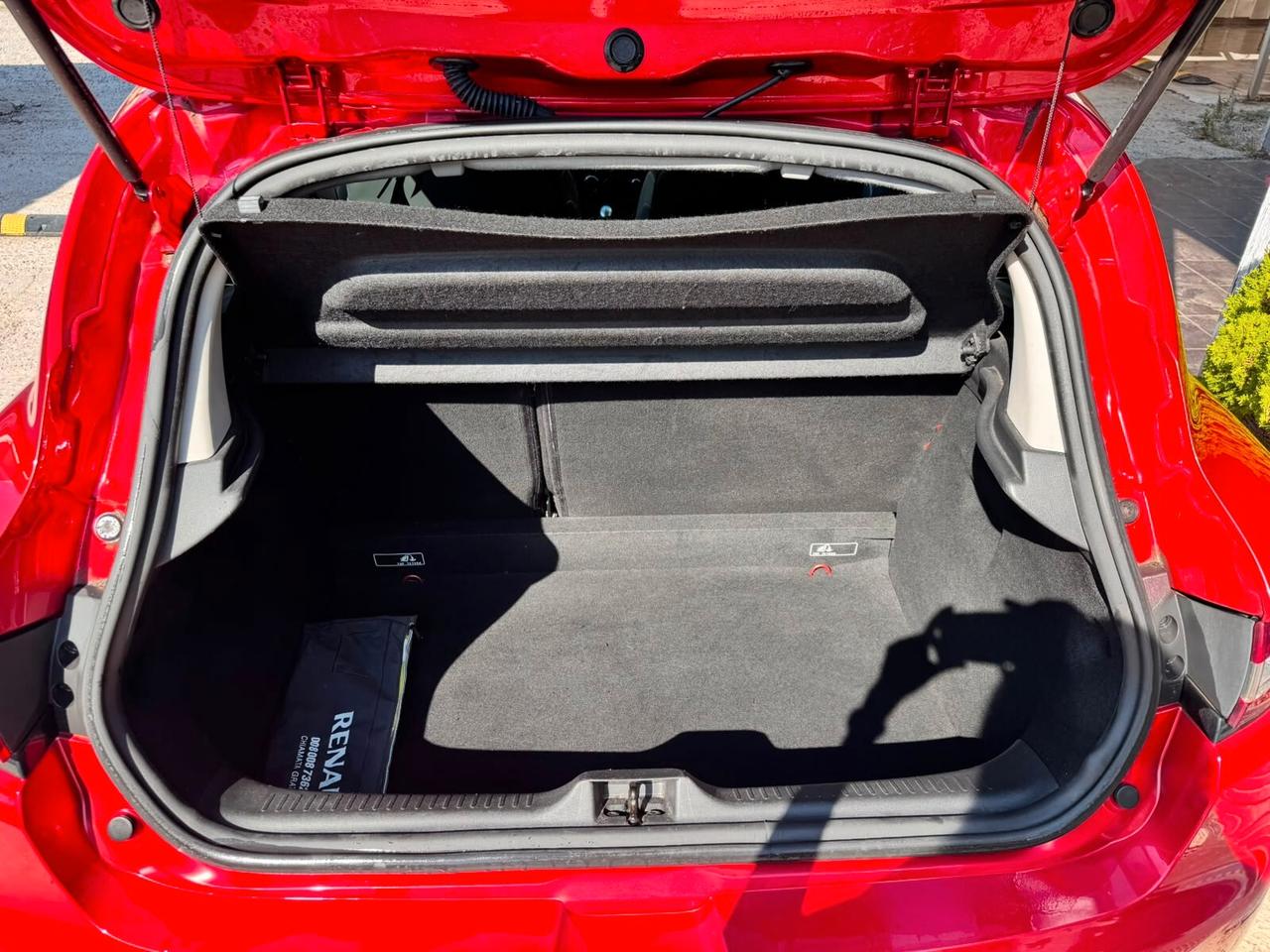 Renault Clio dCi 8V 75 CV Start&Stop 5 porte Energy Duel