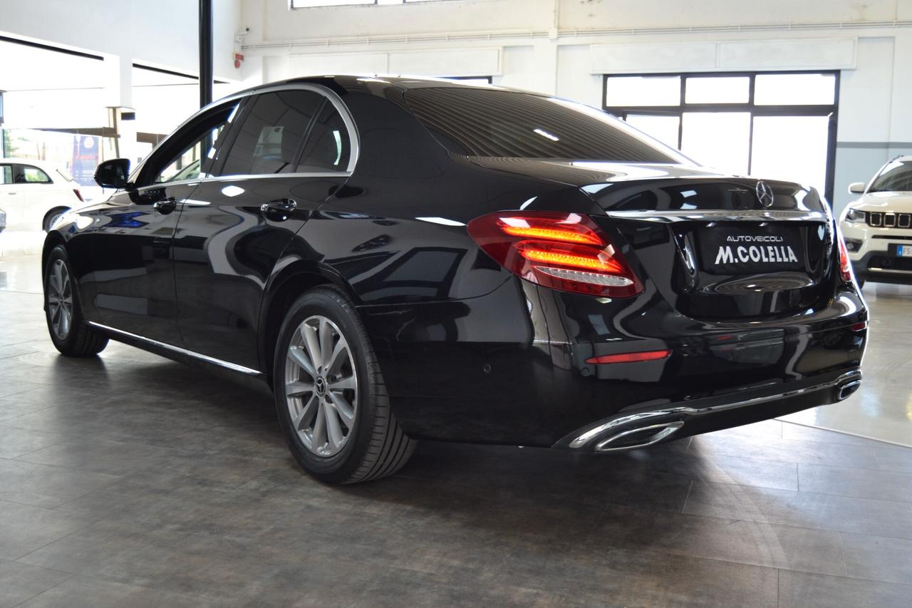 Mercedes E 220D Premium TETTO/Navi/Pelle/9G