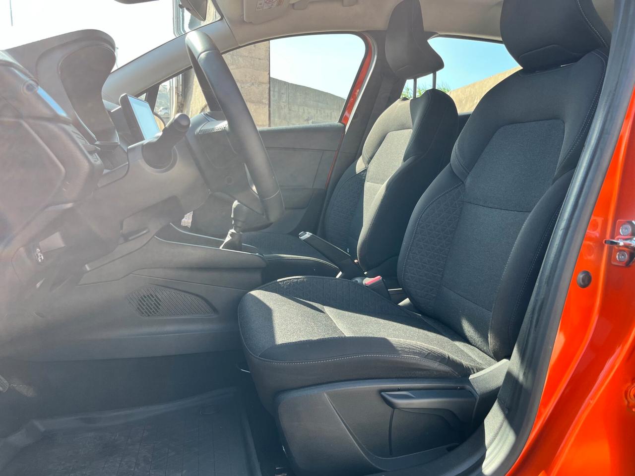 Renault Clio TCe GPL EQUILIBRE KM 48.600 - 2023