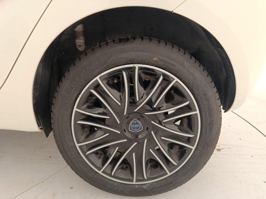 LANCIA Ypsilon 3ª serie - Ypsilon 1.2 69 CV 5 porte S&S Elefantino