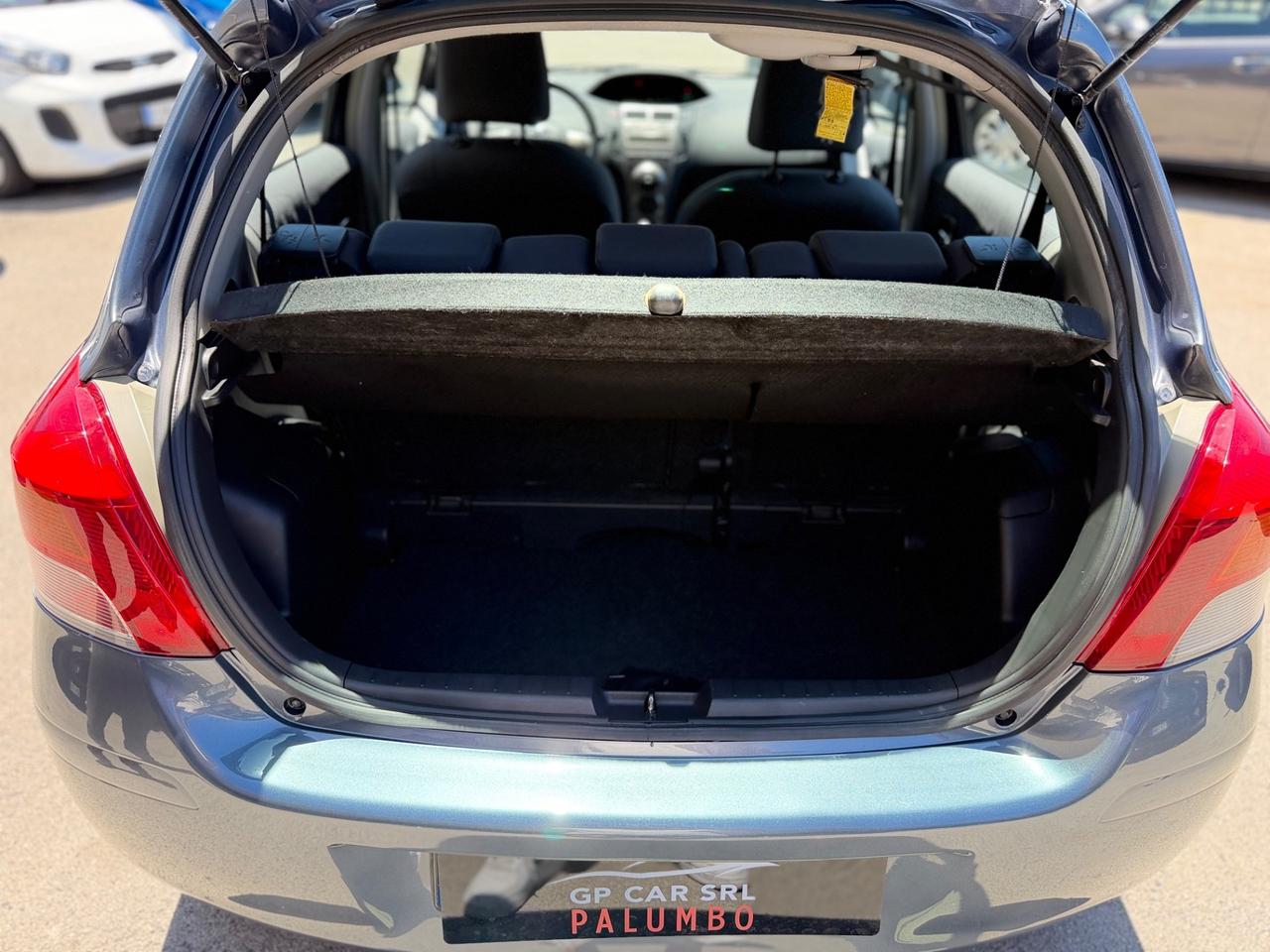 Toyota Yaris 1.3 5 porte Sol X NEOPATENTATI