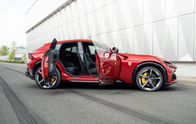 FERRARI Purosangue Purosangue Prezzo Iva Esclusa