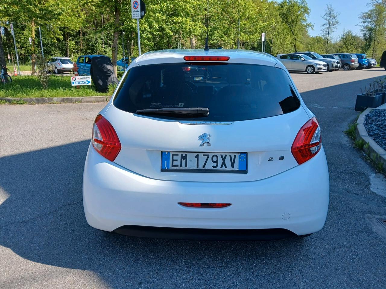 Peugeot 208 1.4 VTi 95 CV 3p. Allure*Neopatentati*