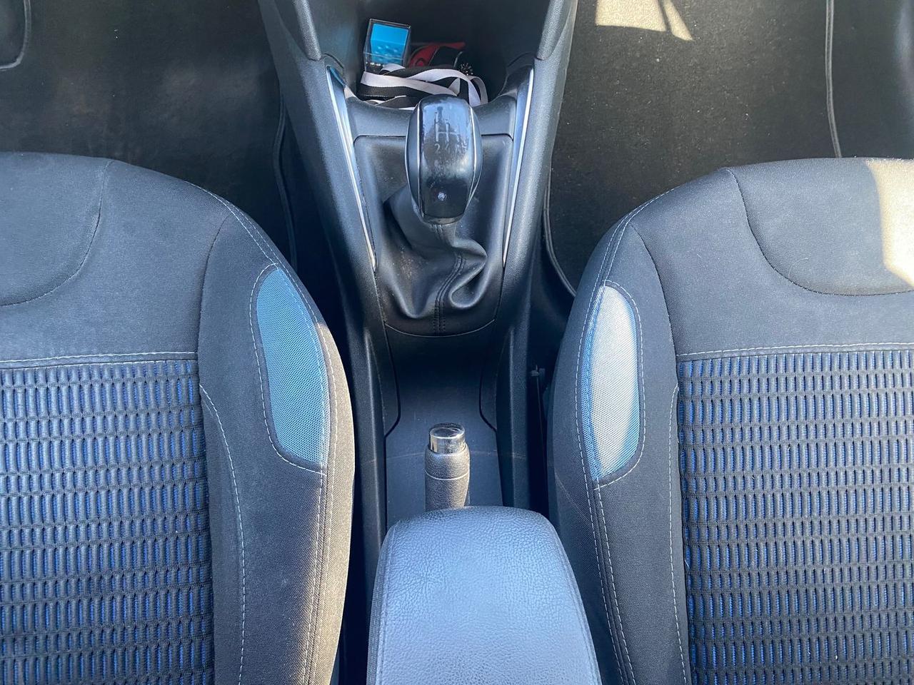 Peugeot 208 Active 1.4 HDI FAP 68 #6385