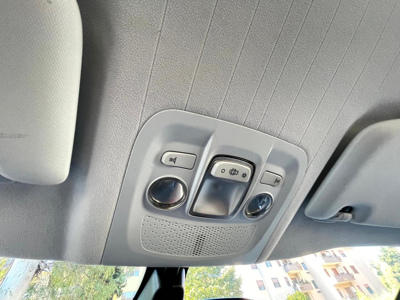 Peugeot 2008 GARANZIA 24 MESI 1.6 e-hdi Allure s NEOPATENTATI