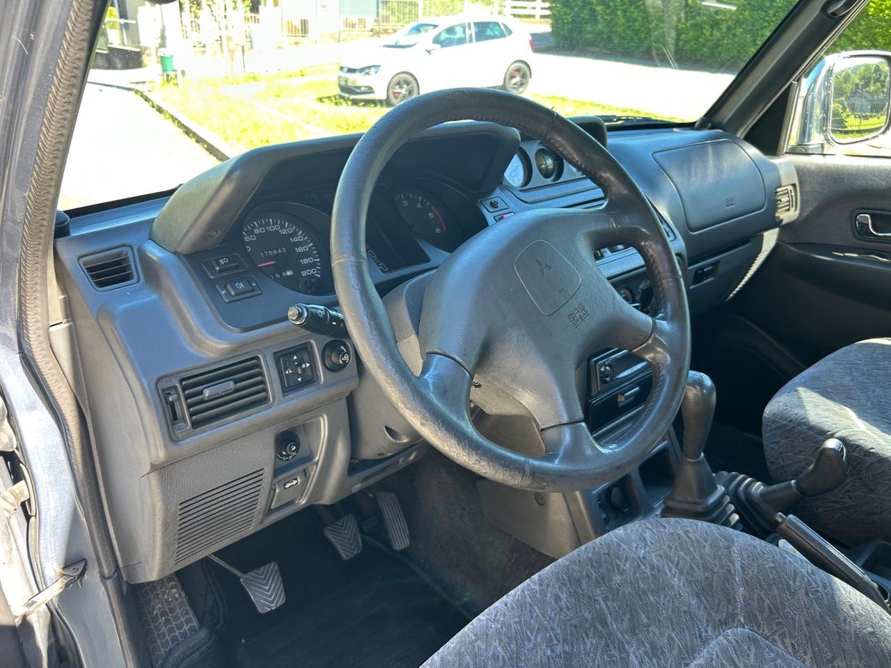 Mitsubishi Pajero 2.5 TDI Metal-top SS GLS Exec.
